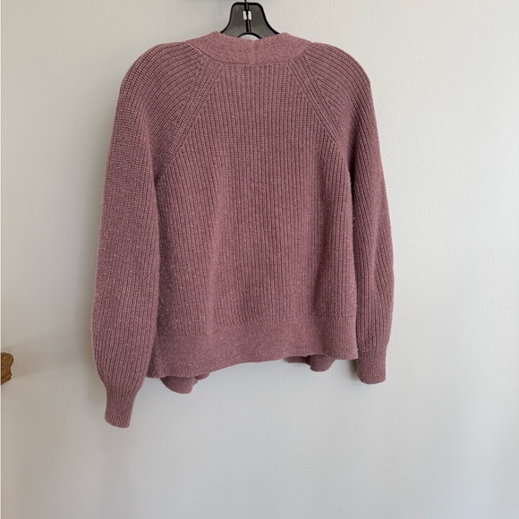 Old Navy Women's Mauve Cardigan Sweater Set - Picture 4 of 5